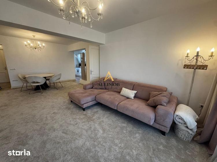 Apartament cu 3 camere în Străulești