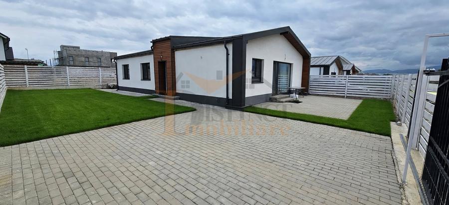 Casă individuală cu 4 camere cu Teren 340 Mp în Codlea