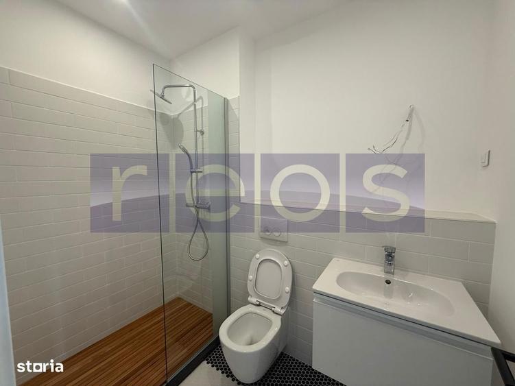 Apartament cu 3 camere în Dămăroaia