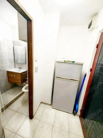 Garsonieră semidecomandată, mobilată în Badea Cârțan