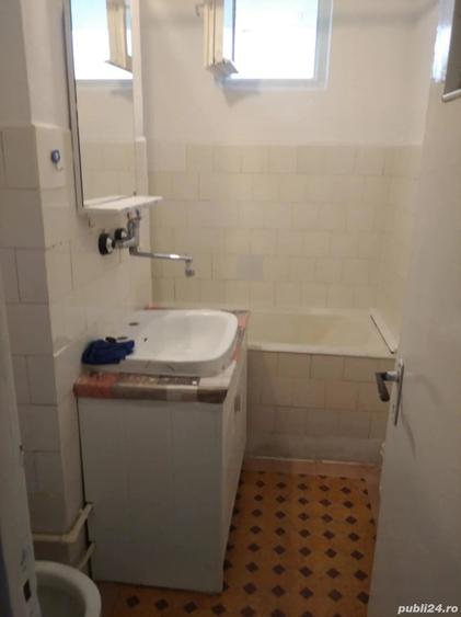 Apartament cu 2 camere semidecomandat în Hipodrom