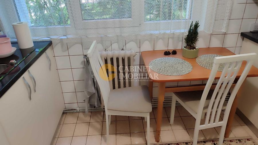 Apartament cu 2 camere semidecomandat, mobilat în Copou