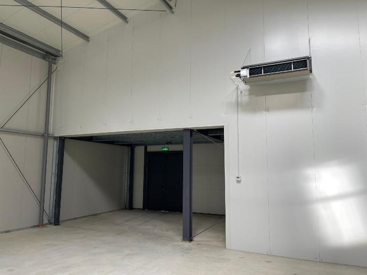 Spațiu industrial, de 265 mp, în Bucov