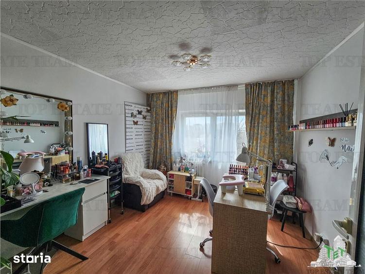 Apartament cu 3 camere, mobilat în Pantelimon