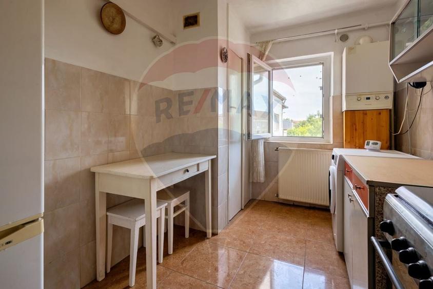 Apartament cu 3 camere de vânzare în zona Aradului - 11