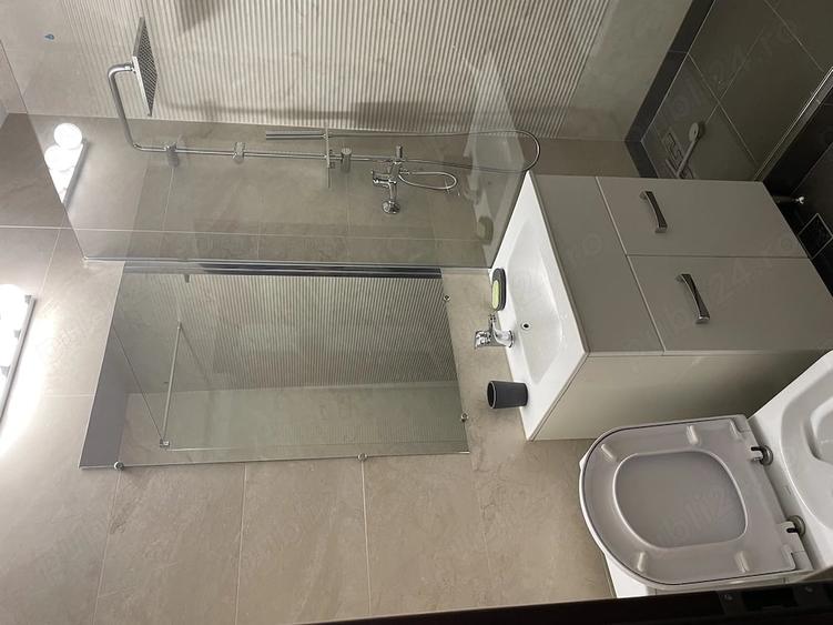 Apartament cu 2 camere semidecomandat în Tineretului