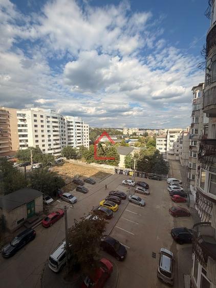 Garsonieră decomandată, mobilată în Păcurari