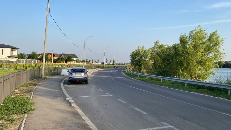 Teren Construcții intravilan de 1200 mp, în Tunari