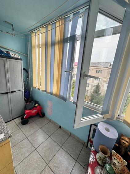 Apartament cu 2 camere decomandat, mobilat în Hotvon