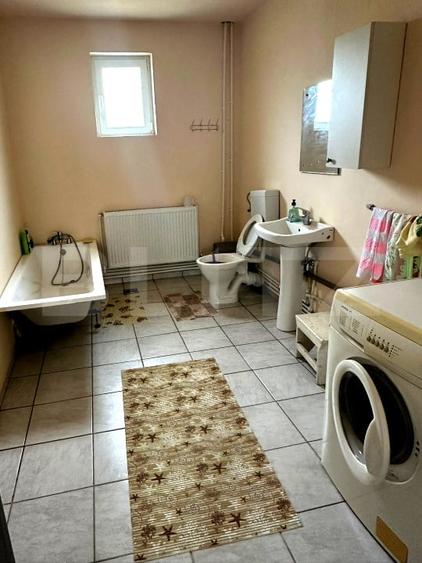 Casă individuală cu 4 camere cu Teren 1480 Mp în Brădești