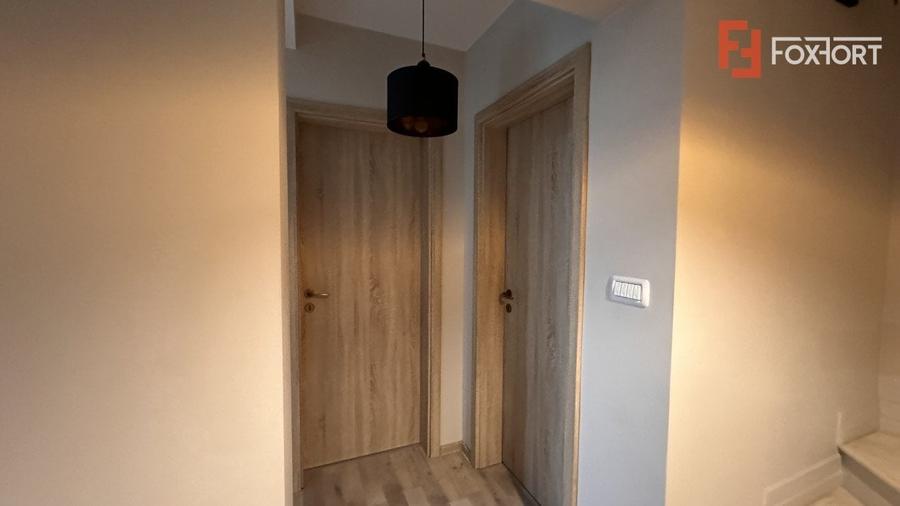 Duplex cu 4 camere cu Teren 351 Mp în Moșnița Veche