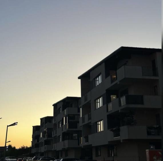 Apartament cu 2 camere decomandat în Florești