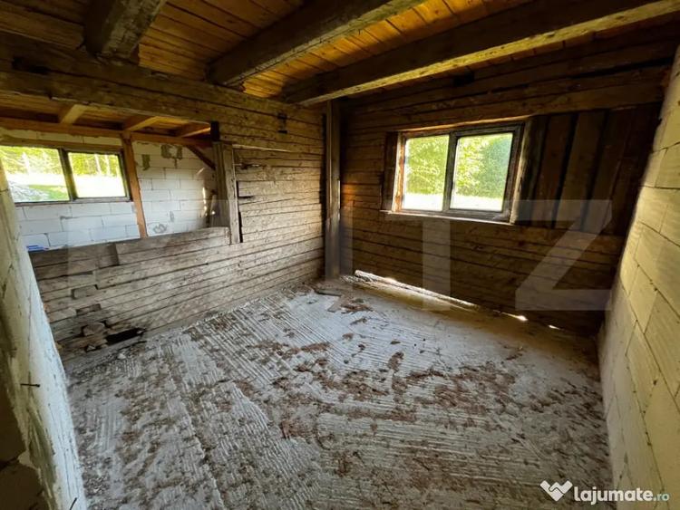 Casă cu 7 camere cu Teren 1700 Mp în Beclean