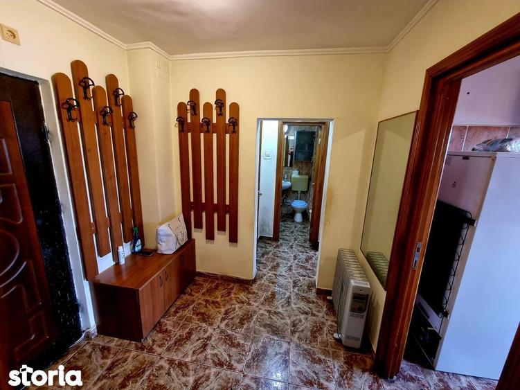 Gara mangaliei-apartament 2 camere decomandat 52 mp - 12
