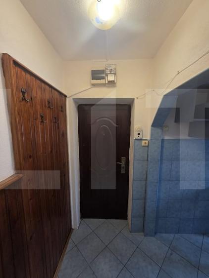 Apartament de vanzare, cu 2 camere - Aleea Centralei - 6