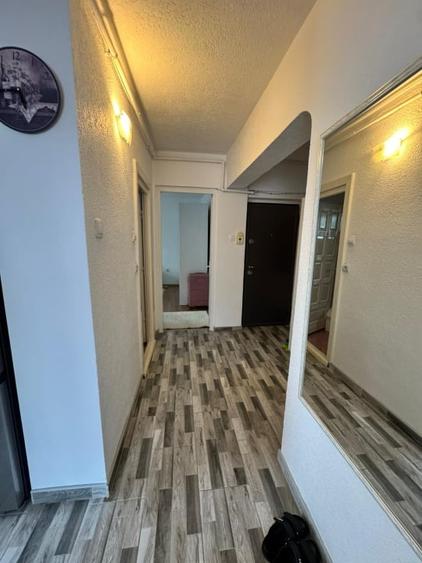 Apartament cu 2 camere decomandat, mobilat în Ferneziu