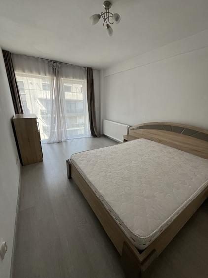 Apartament cu 2 camere semidecomandat în Dosu Bricii