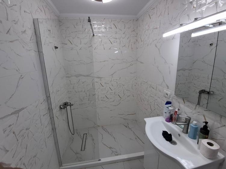 INCHIRIEZ APARTAMENT LUX - 10