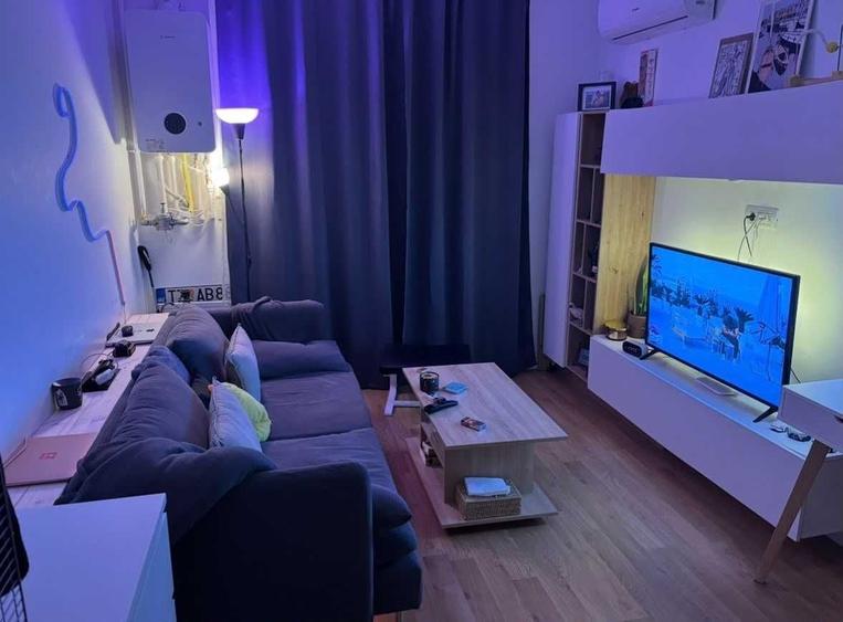 Apartament cu 2 camere decomandat în Torontalului