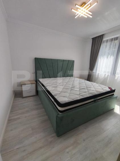 Casă individuală cu 6 camere cu Canalizare în Central