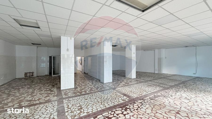 Spațiu comercial, de 135 mp, în Mazepa 2