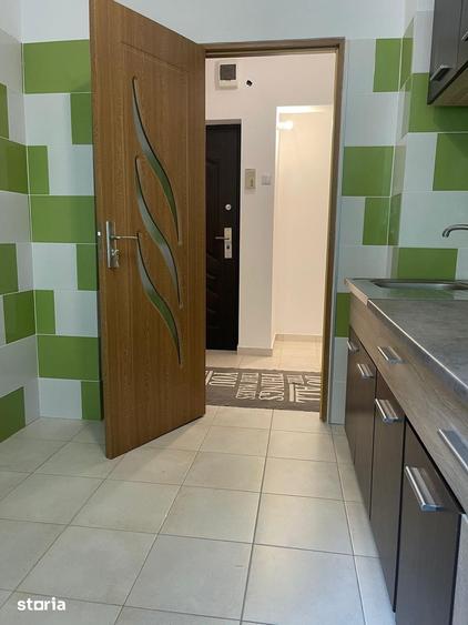 Chiar vizavi de City Park Mall, proprietar, 2 camere, cu contract ANAF - 1