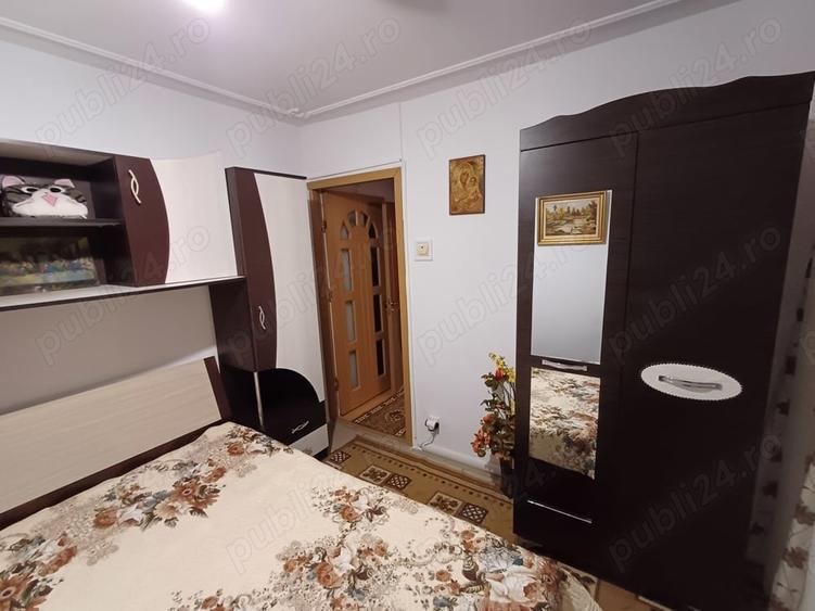Garsonieră decomandată în Galata
