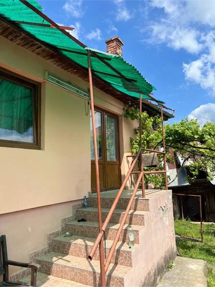 Casă cu 2 camere cu Teren 259 Mp în Rășinari