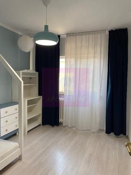Apartament cu 4 camere semidecomandat, mobilat în Lujerului
