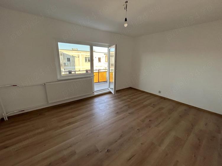 Vand apart.1 cam.situat in Micalaca,str.Vaslui,st. 50 mp,et.4 din 4,modern - 9