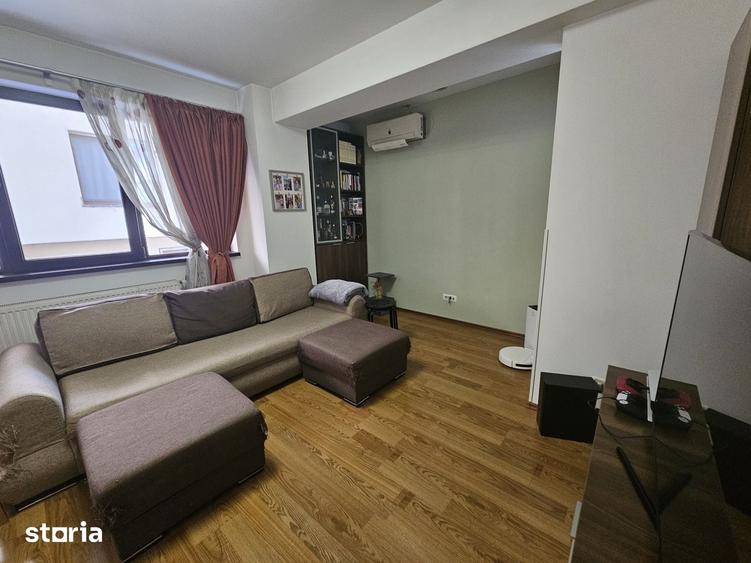 Apartament cu 3 camere în Ghencea