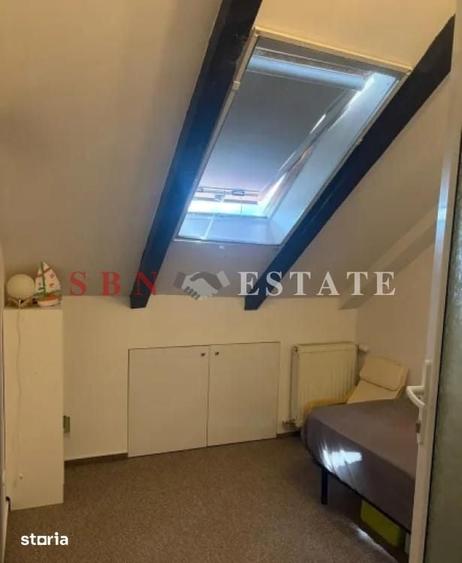 Apartament cu 3 camere decomandat în Ozana