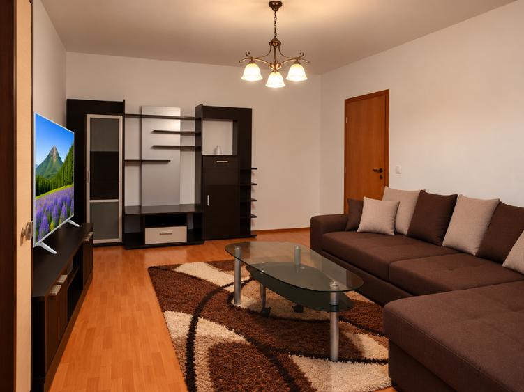 Apartament cu 2 camere decomandat în Aradului