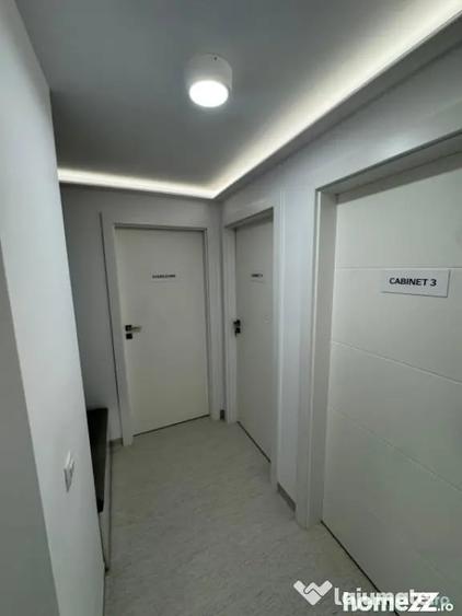Spațiu comercial, de 15 mp, în 1 Mai