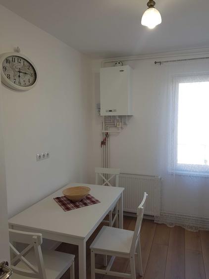 Apartament cu 2 camere decomandat în Tudor