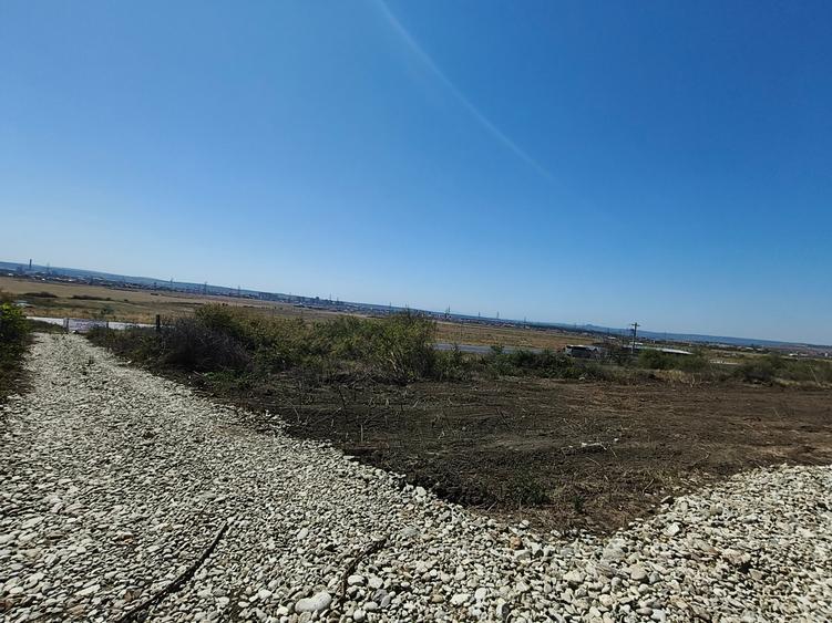 Teren Construcții intravilan de 535 mp, în Nord