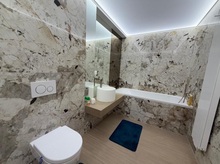 Apartament cu 3 camere decomandat în Iancu Nicolae