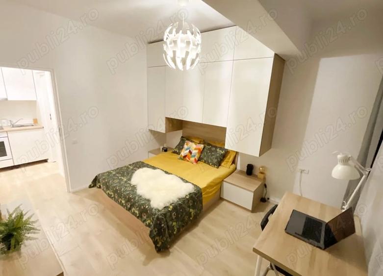 Apartament cu 3 camere decomandat în Regie