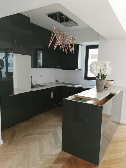 Apartament cu 3 camere decomandat în Voluntari