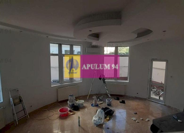 Casă individuală cu 6 camere decomandat cu Canalizare în Drumul Găzarului