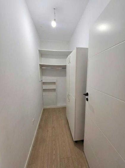 Apartament cu 3 camere decomandat în Florești