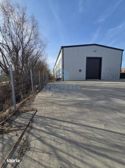 Spațiu comercial, de 480 mp, în Nord