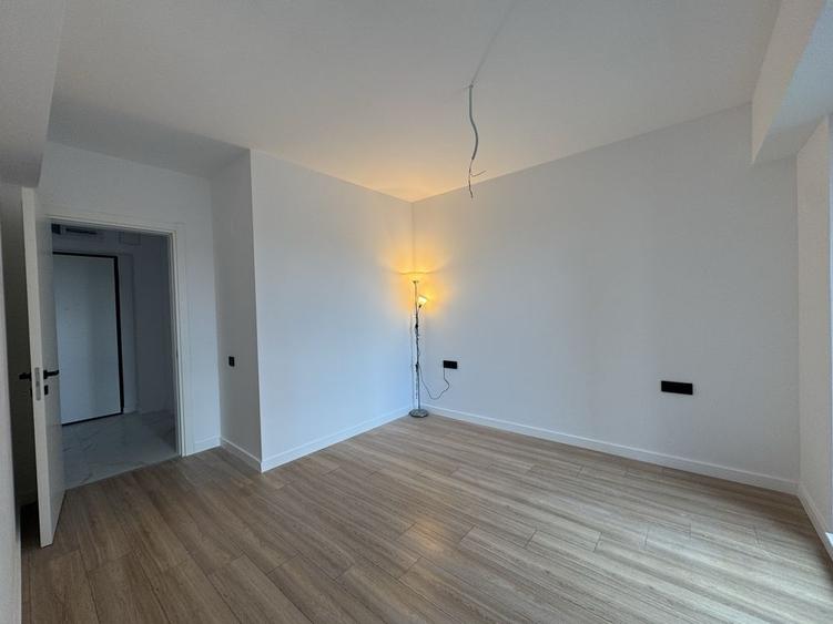 Apartament cu 2 camere decomandat în Cățelu