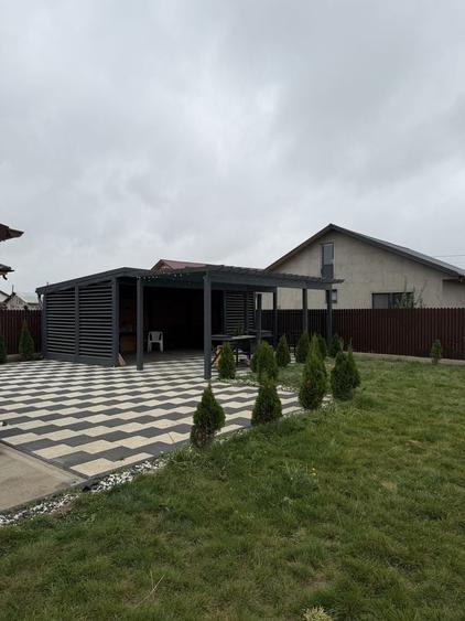 Casă cu 4 camere în Vasile Alecsandri
