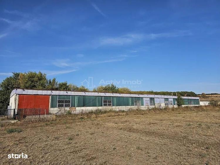 Spațiu comercial, de 1,000 mp, în Central