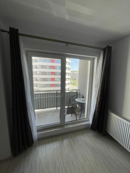 Apartament cu 2 camere semidecomandat în Florești