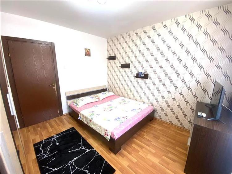 Apartament cu 2 camere decomandat în Soarelui