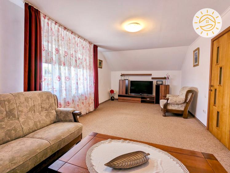 Casă cu 6 camere cu Teren 180 Mp în Centrul Istoric