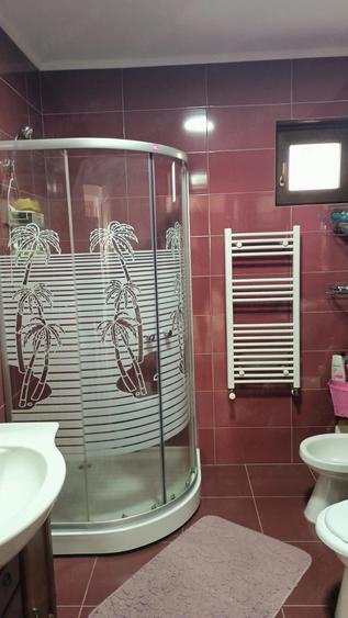 Casă cu Teren 2700 Mp în Bălțătești
