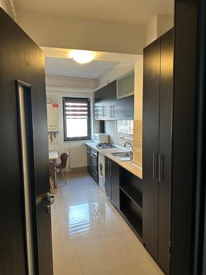 Apartament cu 2 camere decomandat în Basarabia